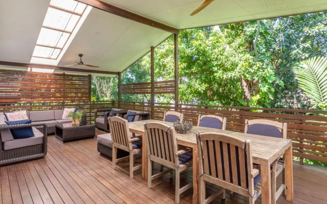 Sunshine Beach House 14 Depper Street
