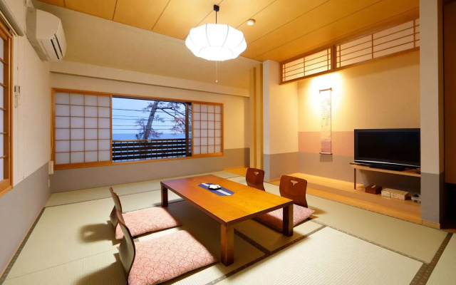 Fujima