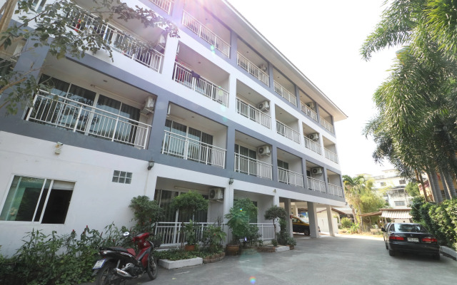 OYO 75389 Pandora house