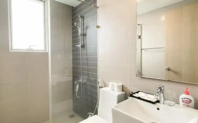 Sunrise City View Apartment