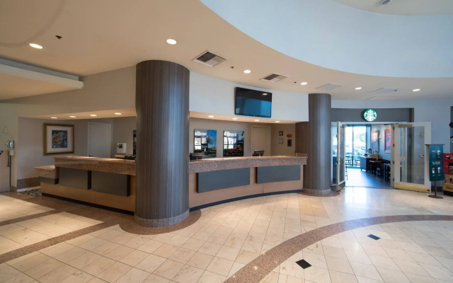Anaheim Marriott Suites