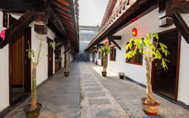 Runhe Hall Hotel