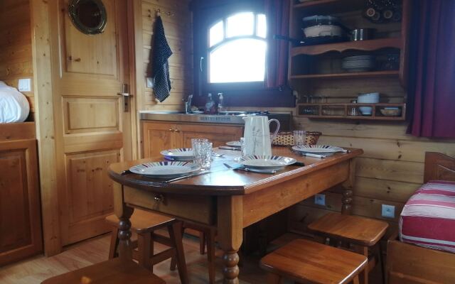 Les Roulottes de la Ferme des Chanaux