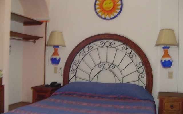 Hotel & Suites Coral