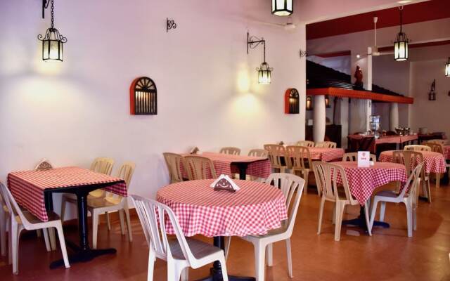 OYO 10240 Hotel Mayfair 1