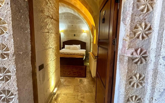 Avanos Suites