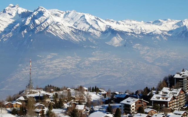 La Foret Apartment With Spectacular Mountain Views