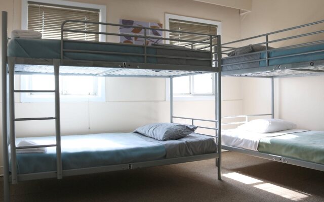 Westway Hotel & Hostel
