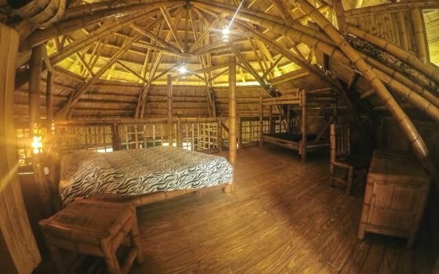 Deseo Bamboo Ecolodge - Bungalows