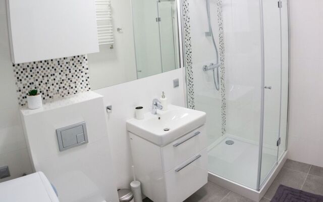 Apartament F&J