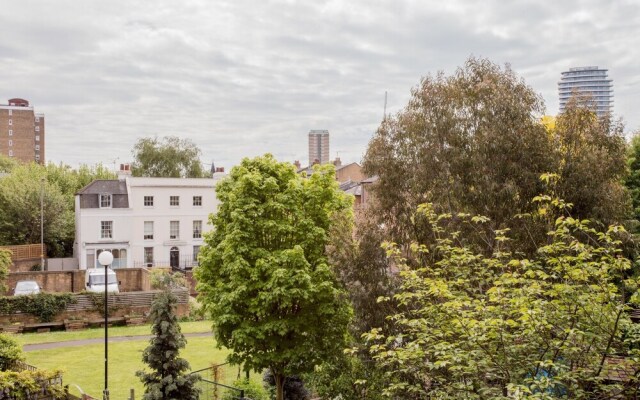 Spacious Flat With Communal Garden