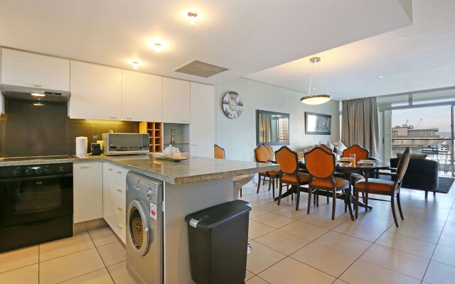 Harbouredge Suites by Totalstay