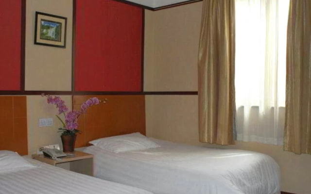 Fengye Super8 Lujiazui