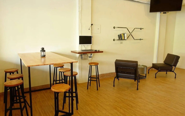 Chiayi Petite Hostel
