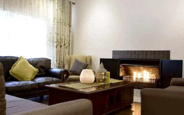 Five O'clock Zen Boutique Guest House