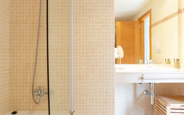 Villa Tamarindos: Large Heated Private Pool, Sea Views, A/C, WiFi