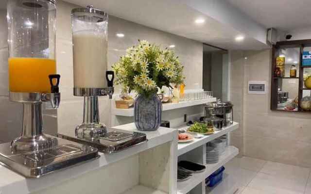 New Tourane Hotel