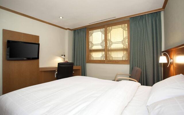 Prado Hotel