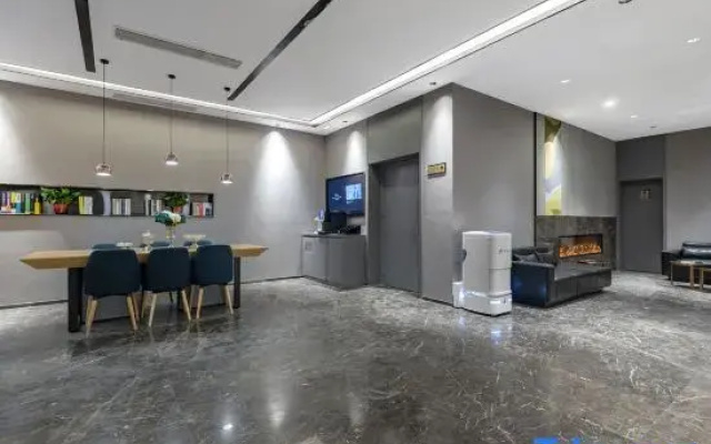 Homeinn Selected Hotel (Zhangqiu Mingshui Ancient Town Baimai Spring)