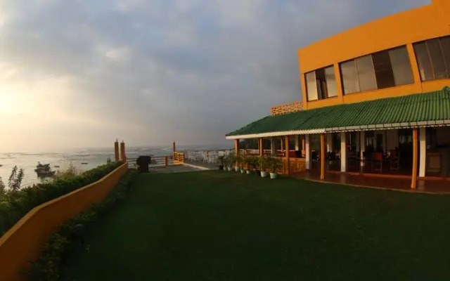 Bay Beach Hotel