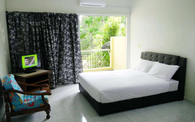 Capital O 89484 Teluk Batik Resort