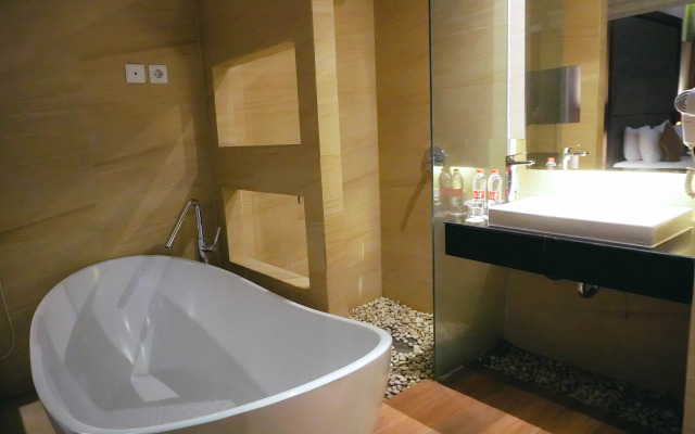 Crystal Lotus Hotel Yogyakarta