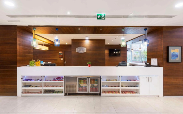 Hampton by Hilton Istanbul Kayasehir