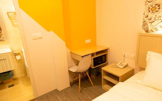 The Crown Hotel Klia