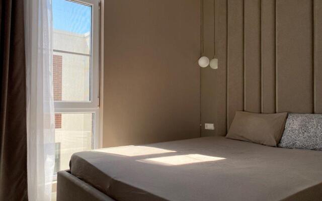 Alicekeys (Алискис) на улице Молодогвардейская 2/90