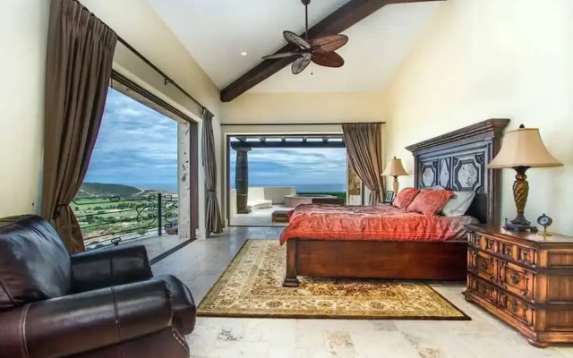 Villa Delmar Exquisite Villa w Views