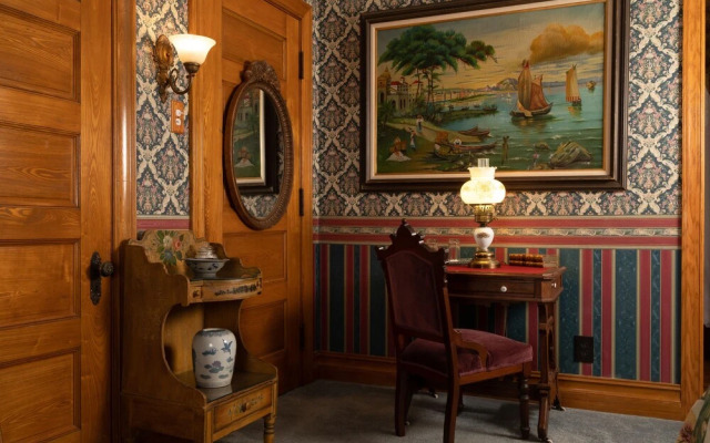 The Dempsey Manor Bed & Breakfast Inn