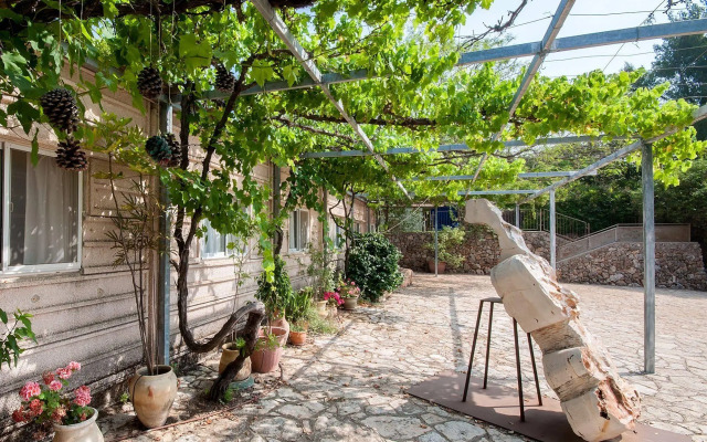 Kibbutz Inbar Country Lodging