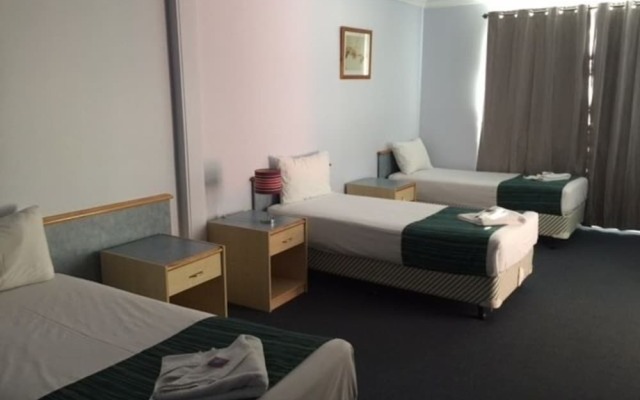 Rocky Glen Hotel Motel Gladstone