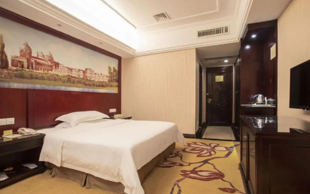 Vienna Hotel (Dongguan Zhangmutou)