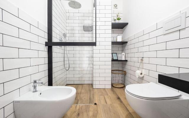 Lu's House - Cozy and Stylish Apartment with patio