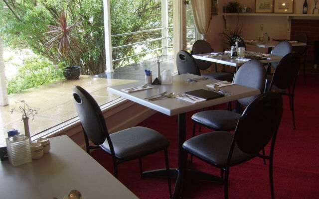 Garden Motor Inn