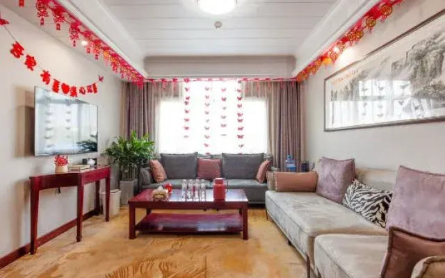 Panshi Hotel