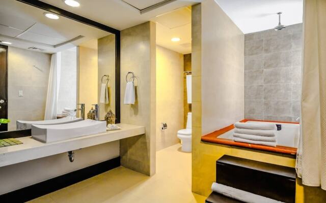 Beachfront Condo by Mamitas Beach