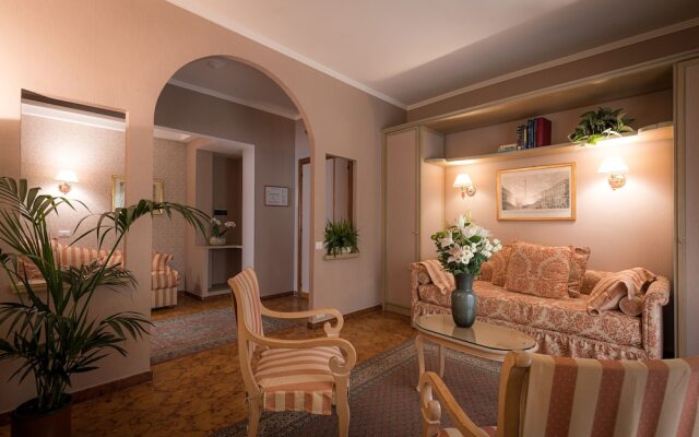 Aurelia Residence