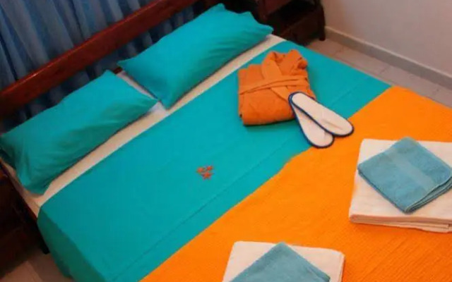 Lunar Santorini Hotel