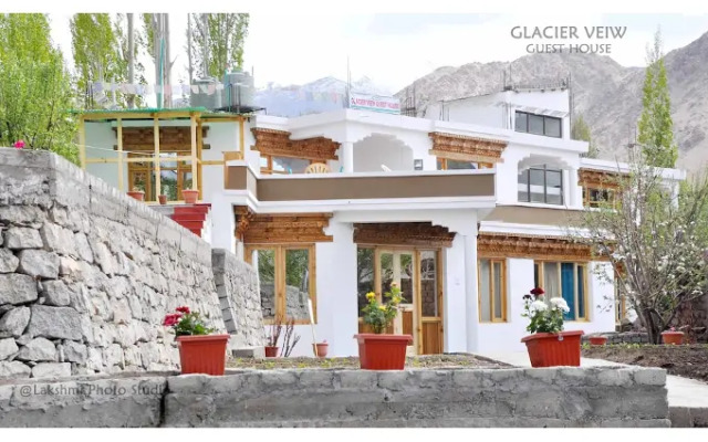 Glacier View Guest House