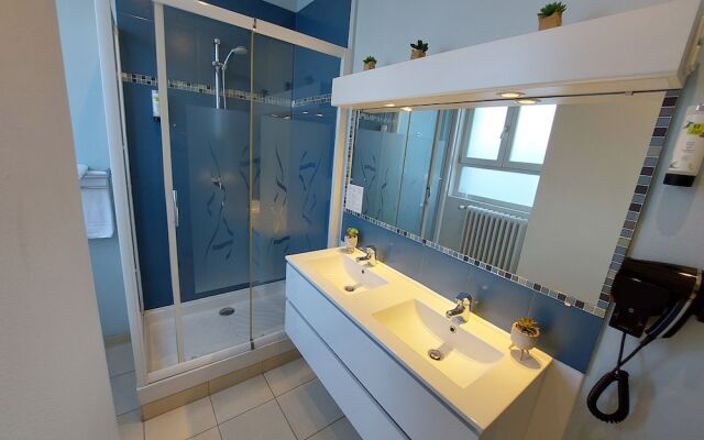 Logis Loire Hotel