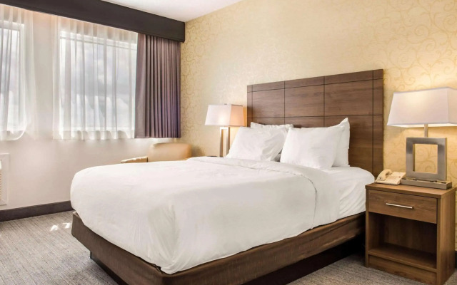 Quality Hotel Dorval