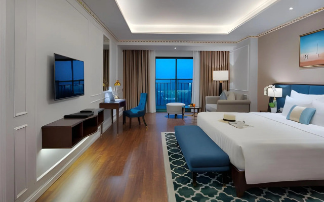 FLC Halong Bay Golf Club & Luxury Resort