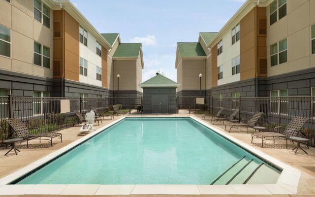 Homewood Suites by Hilton Dulles-North/Loudoun