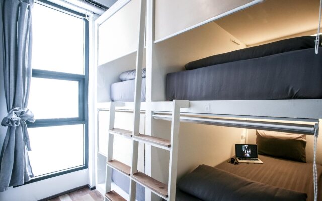 L'atelier Poshtel Phuket Hostel