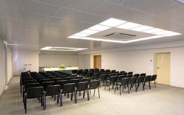 Luna Esperança Centro Hotel