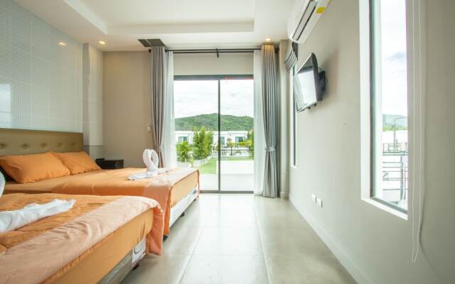 Dream House Pool Villa Huahin