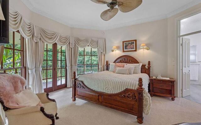 Palatial Queenslander for Groups of Family & Friends!