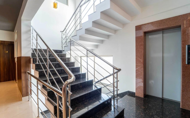 Treebo Petals Suites